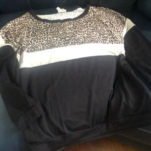 Bibi cheetah print, gray, black sweatshirt